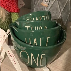 Rae Dunn measuring cups Christmas